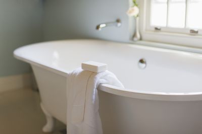 Bathtub Reglazing