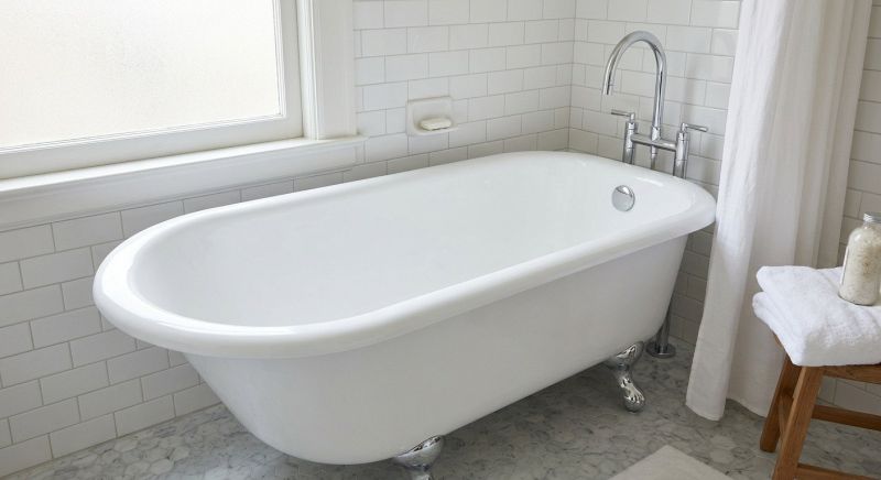 Porcelain Tub Resurfacing in Wausau, WI